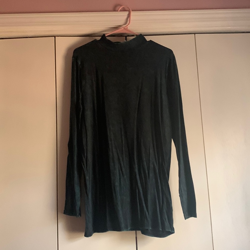 Green marbled long sleeve shirt